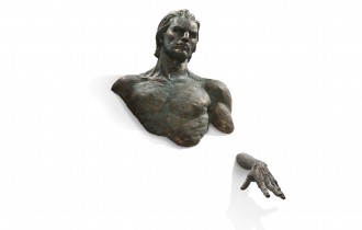 «Застрявшие в стене» Маттео Пульезе