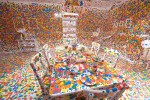 Инсталляция | Yayoi Kusama | The Obliteration Room, 2011