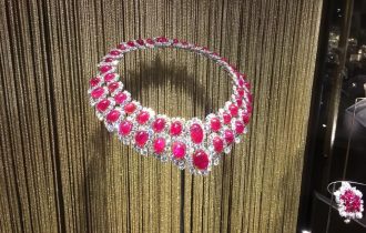 Украшения Bvlgari в Московском Кремле