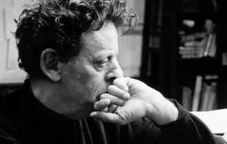 «Портретная трилогия» Филипа Гласса